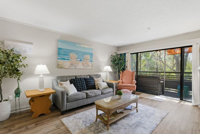 415 Ocean Creek Dr Apt 2318, Myrtle Beach, SC 29572