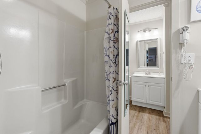 415 Ocean Creek Dr Apt 2318, Myrtle Beach, SC 29572