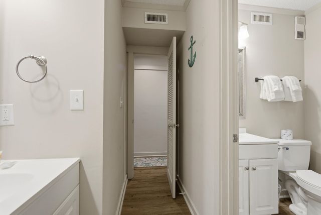 415 Ocean Creek Dr Apt 2318, Myrtle Beach, SC 29572