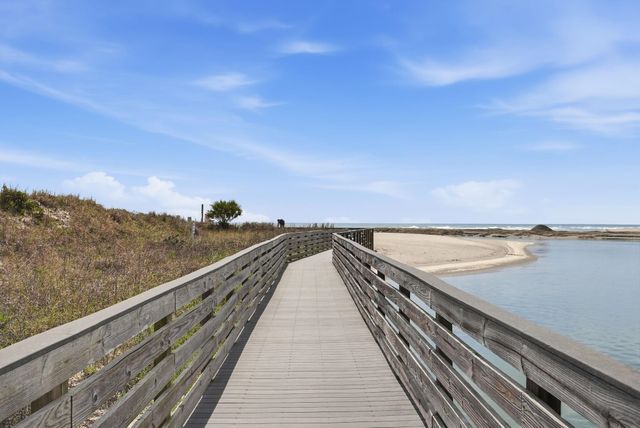 415 Ocean Creek Dr Apt 2318, Myrtle Beach, SC 29572