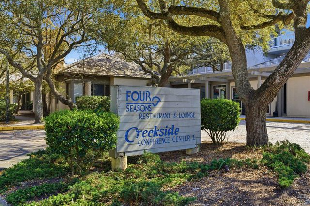 415 Ocean Creek Dr Apt 2318, Myrtle Beach, SC 29572