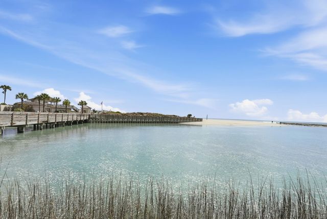 415 Ocean Creek Dr Apt 2318, Myrtle Beach, SC 29572