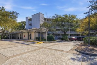 415 Ocean Creek Dr Apt 2318, Myrtle Beach, SC 29572