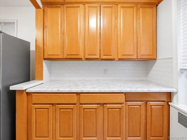 360 Ocean Parkway 5G, Brooklyn, NY 11218