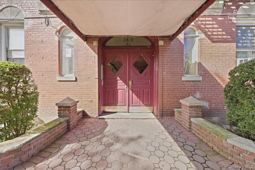 360 Ocean Parkway 5G, Brooklyn, NY 11218 — photo 5