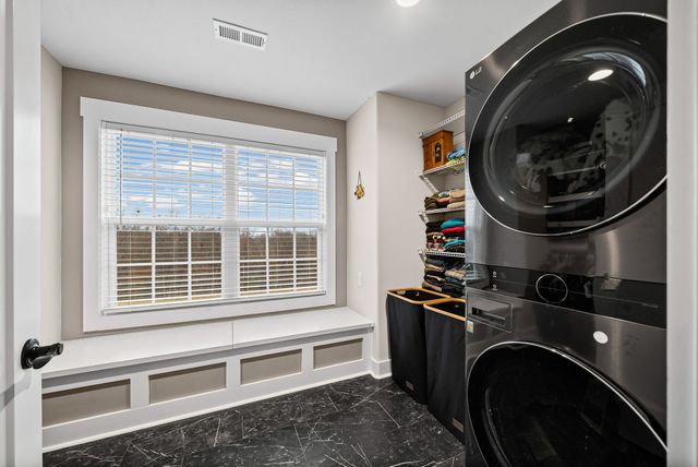 2854 Benton Ridge Rd, Palmyra, TN 37142