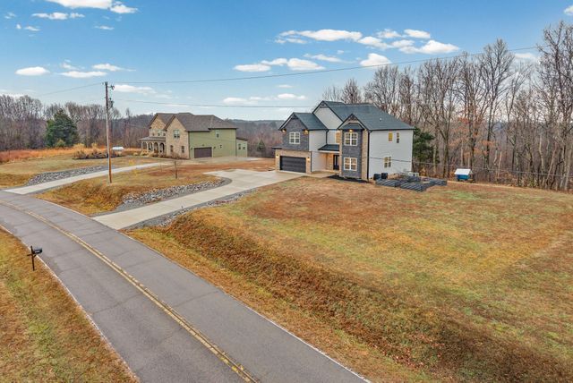 2854 Benton Ridge Rd, Palmyra, TN 37142