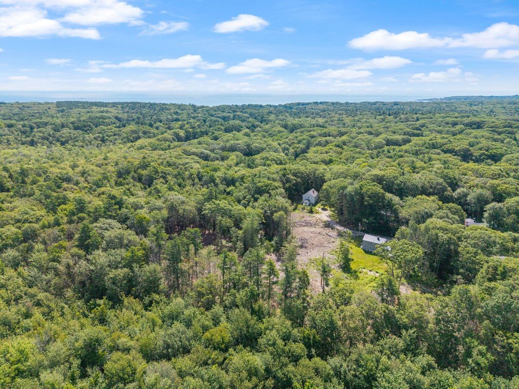 5 Davcarley Road, Cape Elizabeth, ME 04107 — exterior