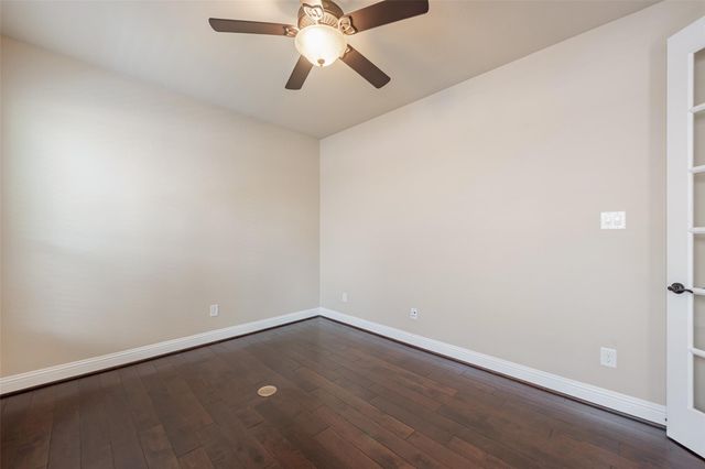 15806 Elkins Creek Court, Houston, TX 77044