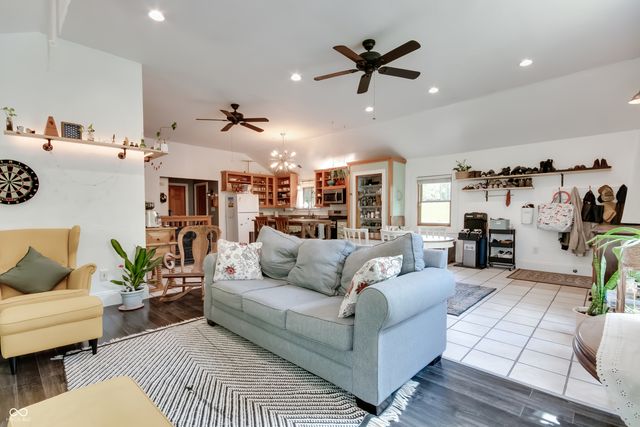 8465 Valley View Drive, Martinsville, IN 46151