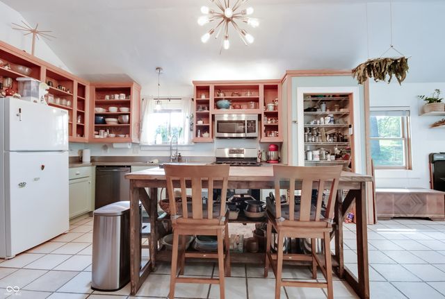 8465 Valley View Drive, Martinsville, IN 46151