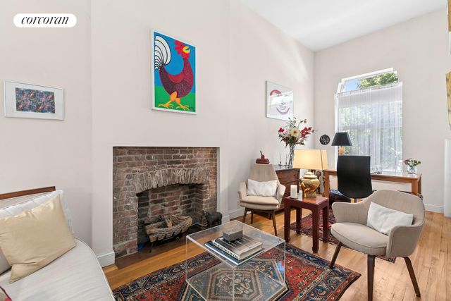 2099 5TH Avenue, New York City, NY 10035