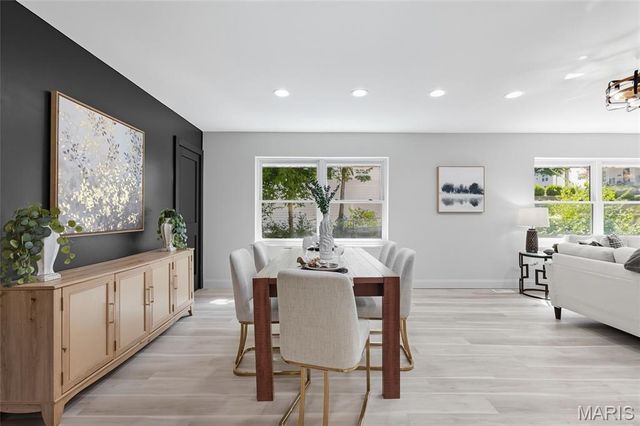 406 Meyer Avenue, St Louis, MO 63122