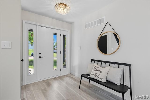 406 Meyer Avenue, St Louis, MO 63122