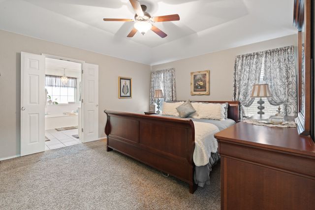 1017 Winepress Road, Burleson, TX 76028