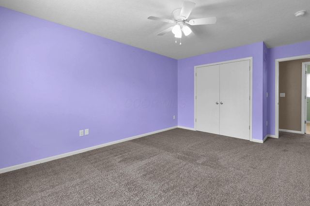 210 Autumn Way, Pataskala, OH 43062