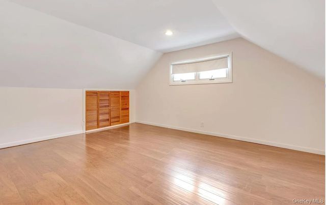 6 Arizona Avenue, Syosset, NY 11791