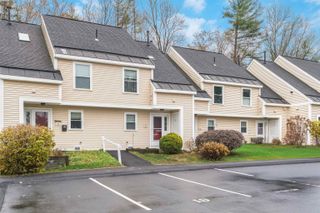 19 Bluffs Drive, Concord, NH 03303