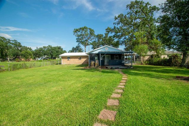 4606 Highway 182 Highway, Patterson, LA 70392
