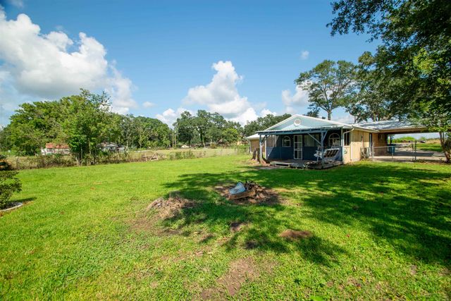 4606 Highway 182 Highway, Patterson, LA 70392