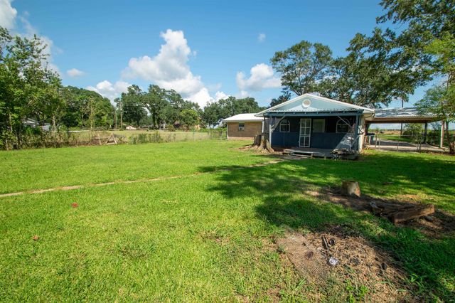 4606 Highway 182 Highway, Patterson, LA 70392