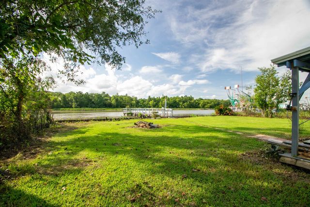 4606 Highway 182 Highway, Patterson, LA 70392