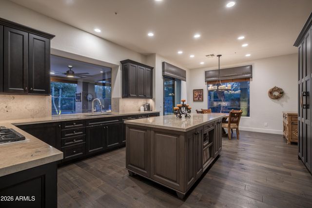 6333 E CHUPAROSA Drive, Scottsdale, AZ 85266