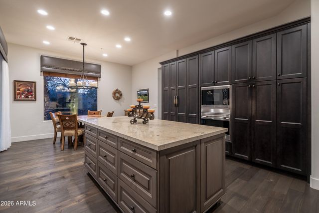 6333 E CHUPAROSA Drive, Scottsdale, AZ 85266