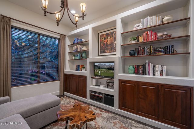 6333 E CHUPAROSA Drive, Scottsdale, AZ 85266