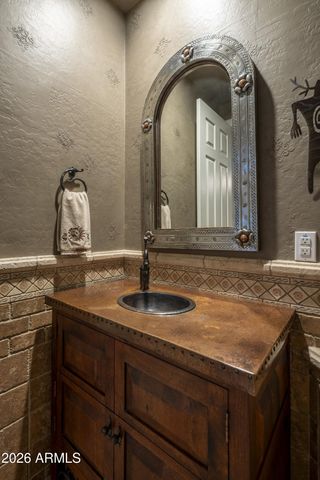 6333 E CHUPAROSA Drive, Scottsdale, AZ 85266