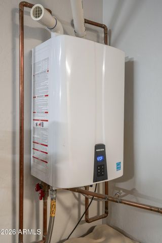 6333 E CHUPAROSA Drive, Scottsdale, AZ 85266