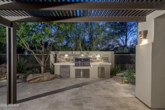 6333 E CHUPAROSA Drive, Scottsdale, AZ 85266