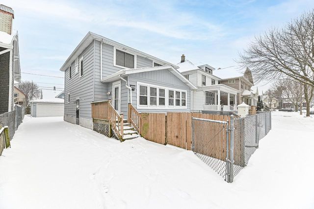 2031 Slauson AVENUE, Racine, WI 53403