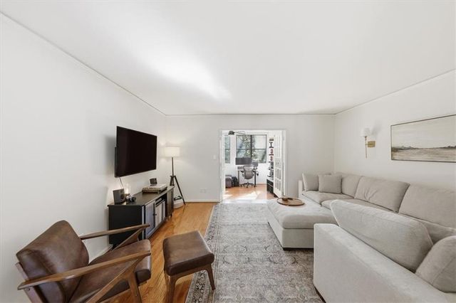 133 Woodmere NW Square, Atlanta, GA 30327