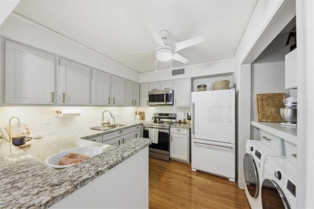 133 Woodmere NW Square, Atlanta, GA 30327