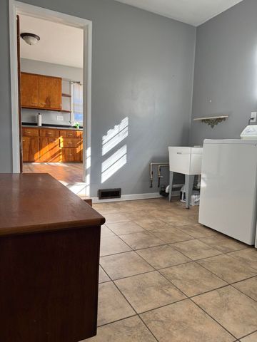 111 W Rutsen Street, Rensselaer, IN 47978