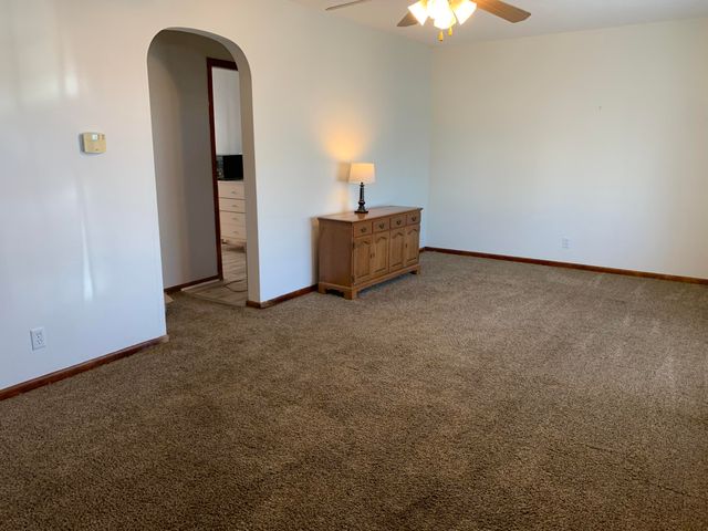 111 W Rutsen Street, Rensselaer, IN 47978