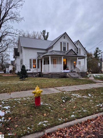 234 Wright Street, Cadillac, MI 49601