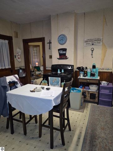 234 Wright Street, Cadillac, MI 49601