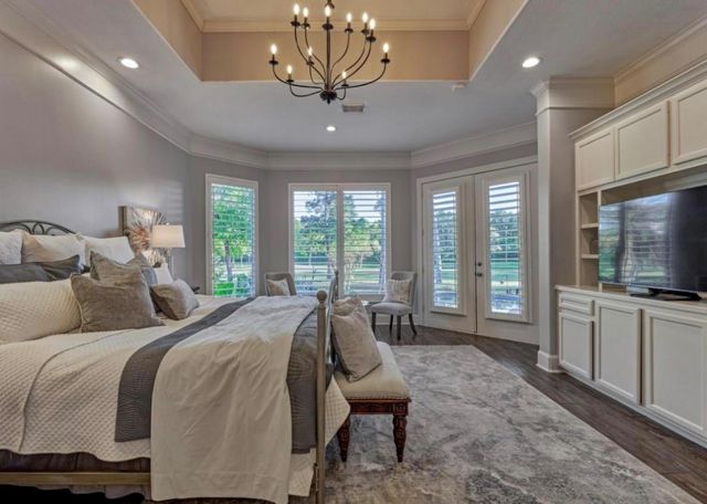 6611 Course View Lane, Spring, TX 77389