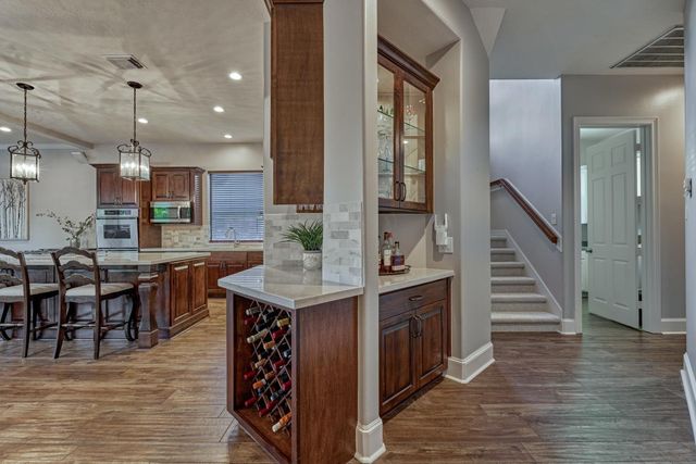 6611 Course View Lane, Spring, TX 77389