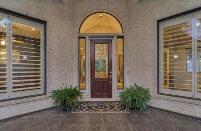 6611 Course View Lane, Spring, TX 77389