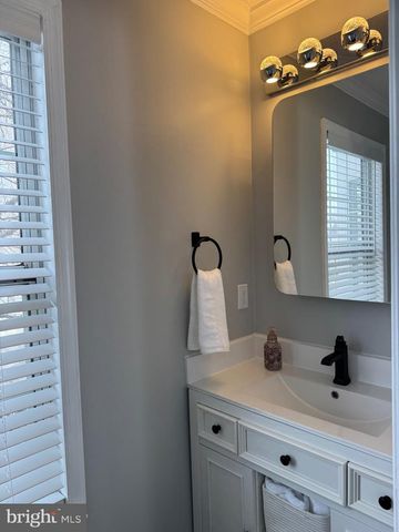 13937 BIG YANKEE LN, Centreville, VA 20121