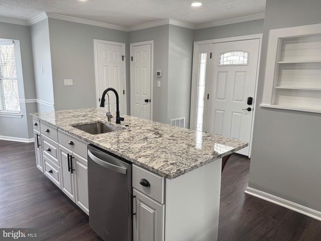 13937 BIG YANKEE LN, Centreville, VA 20121