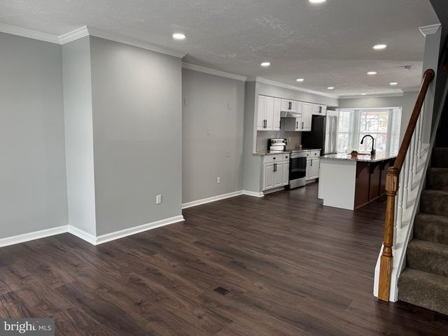 13937 BIG YANKEE LN, Centreville, VA 20121