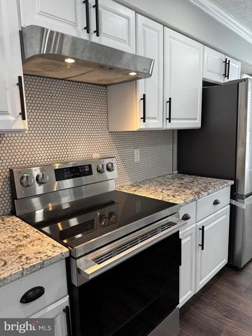 13937 BIG YANKEE LN, Centreville, VA 20121
