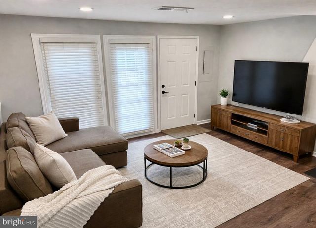 13937 BIG YANKEE LN, Centreville, VA 20121