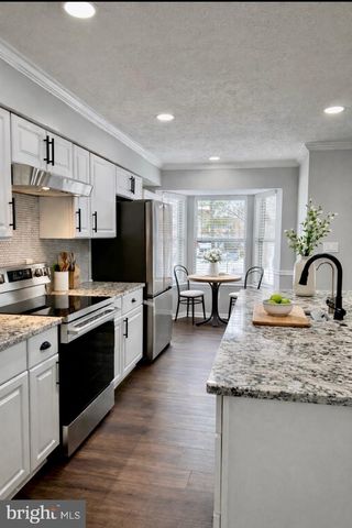 13937 BIG YANKEE LN, Centreville, VA 20121