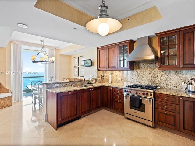 17875 Collins Ave 3303, Sunny Isles Beach, FL 33160