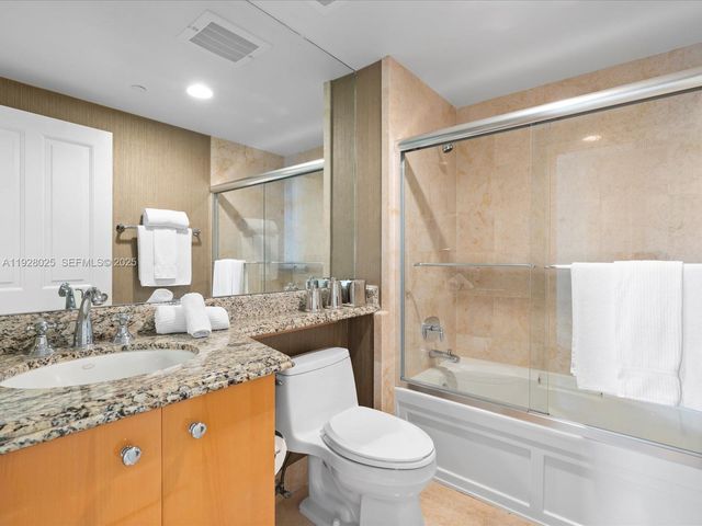 17875 Collins Ave 3303, Sunny Isles Beach, FL 33160